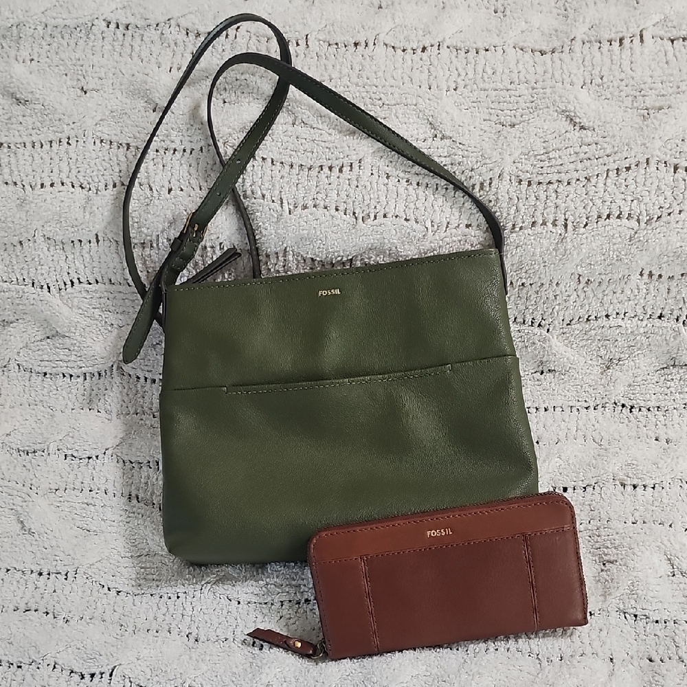 Fossil Green and Brown Crossbody Purse And Wallet Set